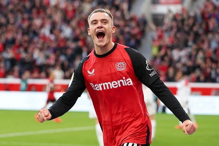 Tin mới nhất bóng đá tối 13/3: Man City dốc sức chiêu mộ Florian Wirtz, Leverkusen quyết giữ - 1